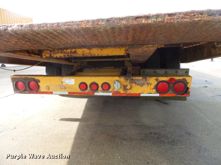image for item DV9327 1987 Landoll 31748 tilt deck equipment trailer