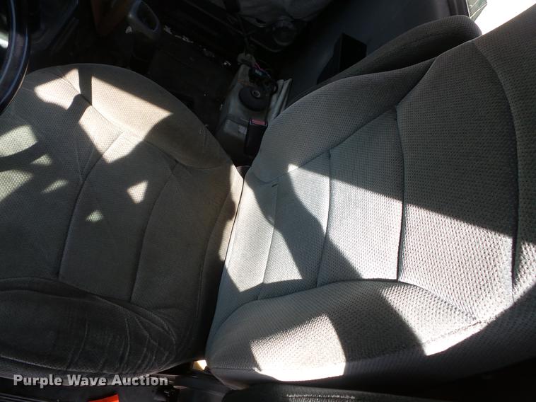 image for item DV9329 1995 White Gmc WCA semi truck