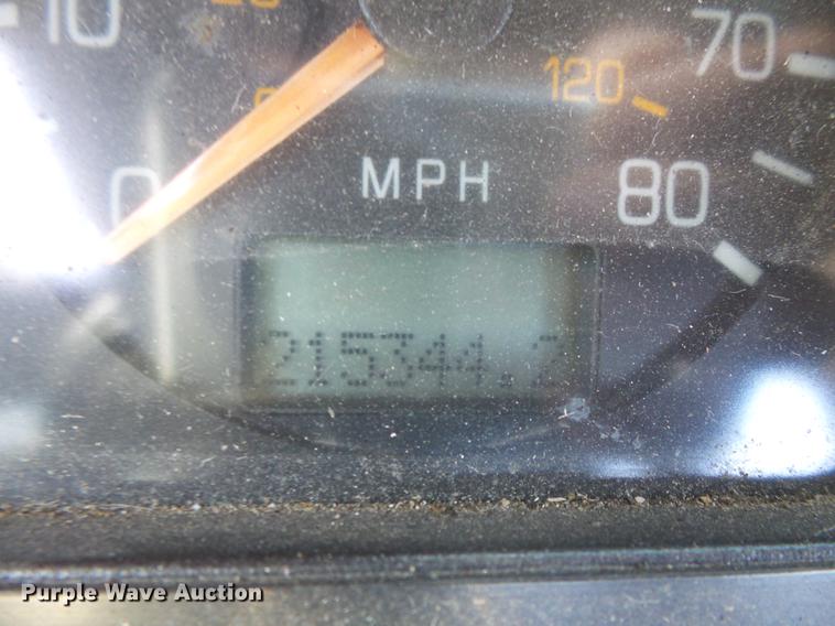 image for item DV9329 1995 White Gmc WCA semi truck