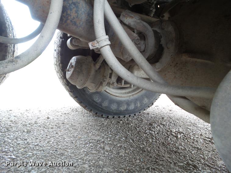 image for item DZ9370 1989 Freightliner COEFLA086 semi truck