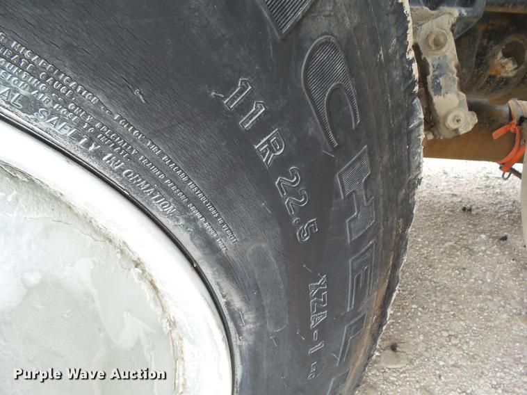 image for item DZ9370 1989 Freightliner COEFLA086 semi truck