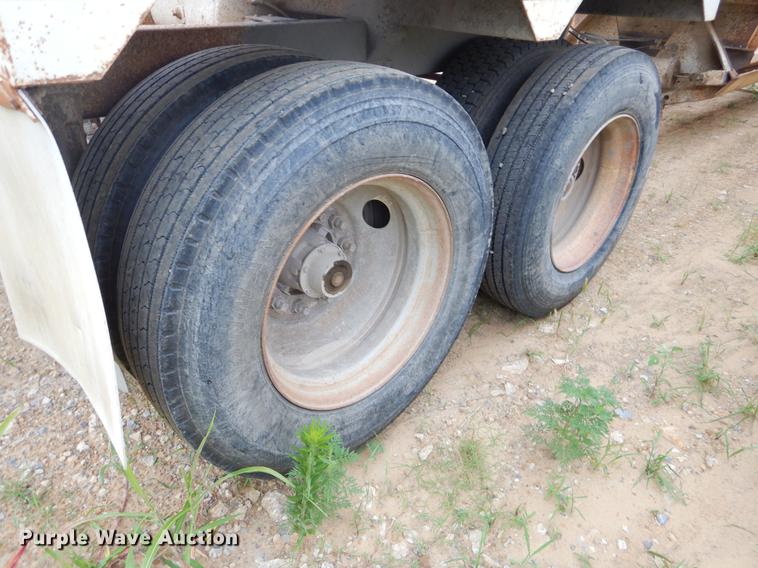 image for item EK9501 1993 CPS bottom dump trailer