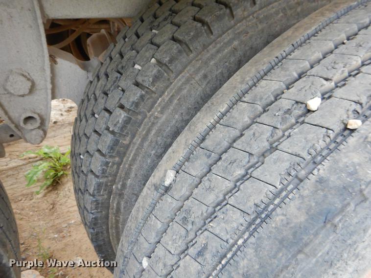 image for item EK9501 1993 CPS bottom dump trailer