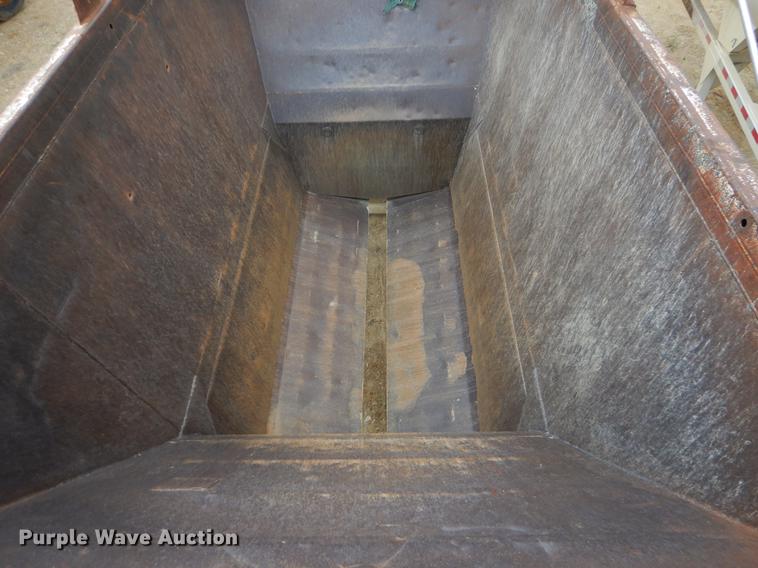 image for item EK9501 1993 CPS bottom dump trailer