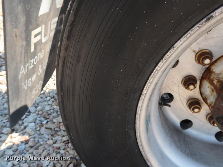 image for item EP9438 2005 Sterling AT9500 semi truck