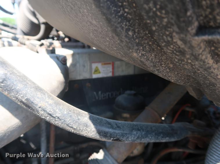 image for item EP9438 2005 Sterling AT9500 semi truck