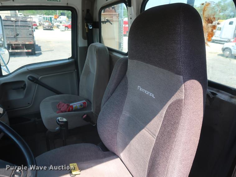 image for item EP9439 2005 Sterling AT9500 semi truck