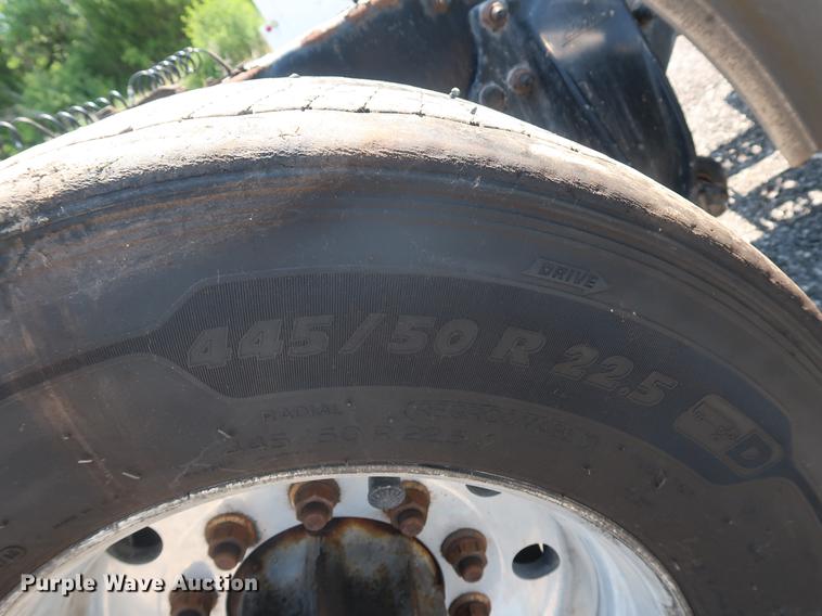 image for item EP9439 2005 Sterling AT9500 semi truck