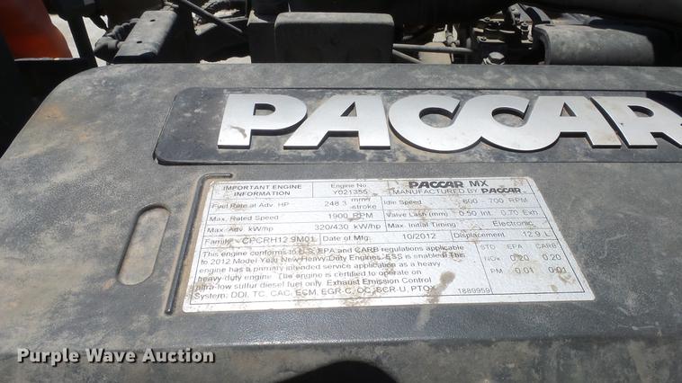 image for item EZ9496 2013 Peterbilt 579 semi truck