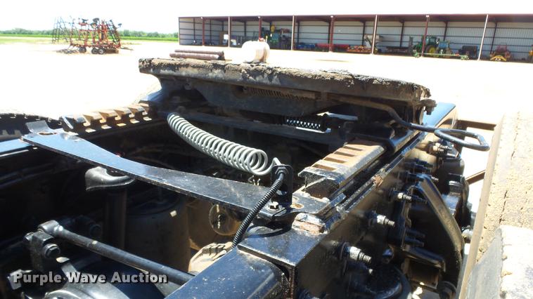 image for item EZ9496 2013 Peterbilt 579 semi truck