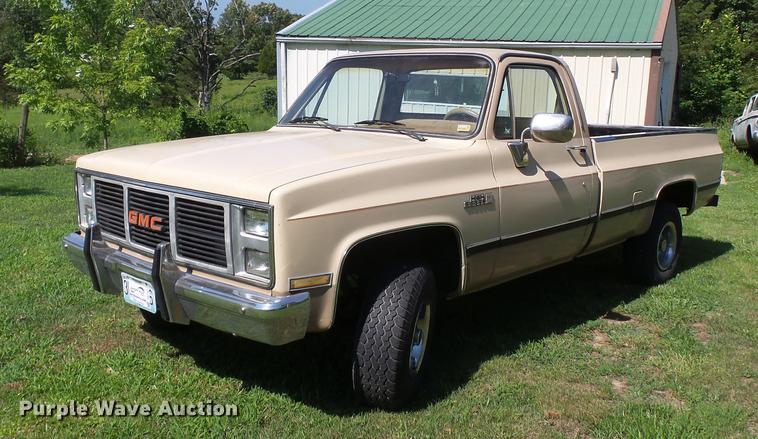 image for item DB7107 1985 GMC K1500 pickup truck