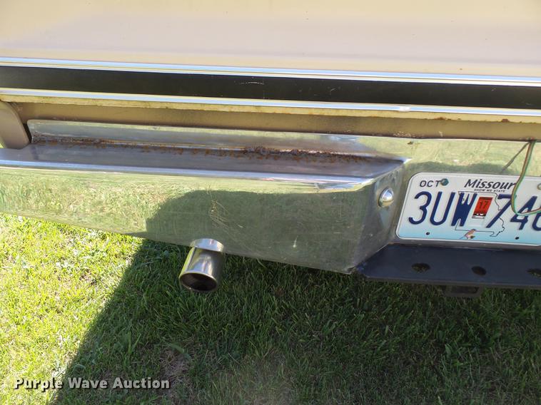 image for item DB7107 1985 GMC K1500 pickup truck