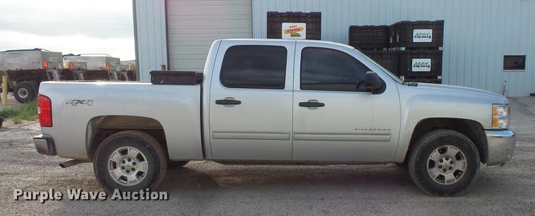 image for item DC1226 2012 Chevrolet Silverado 1500 Crew Cab pickup truck