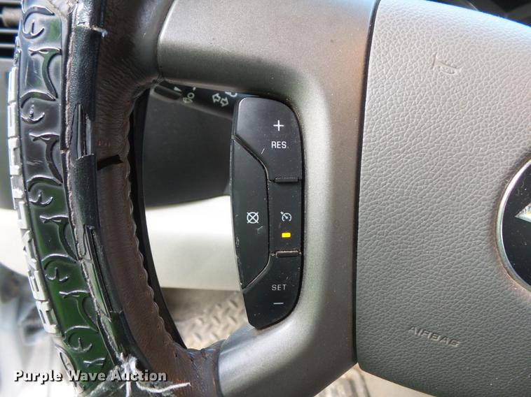 image for item DC1226 2012 Chevrolet Silverado 1500 Crew Cab pickup truck