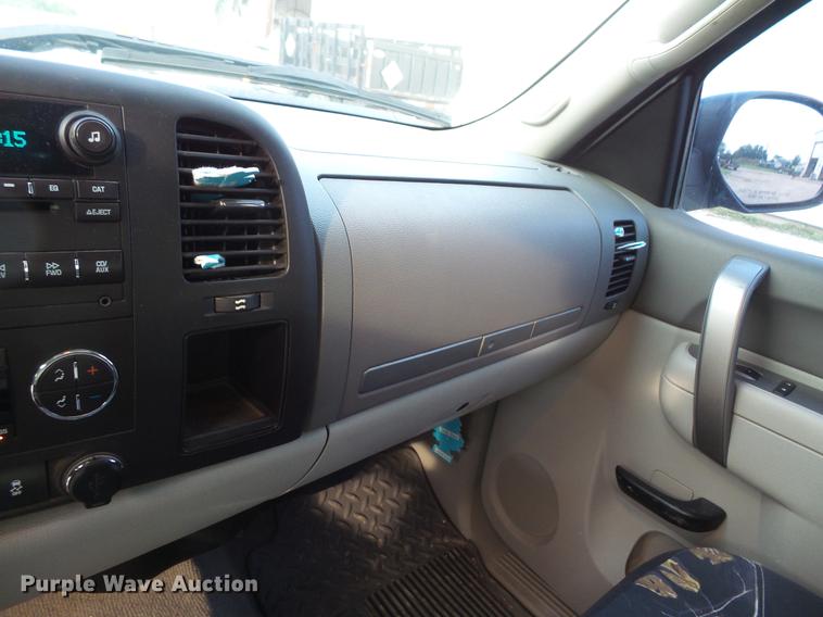 image for item DC1226 2012 Chevrolet Silverado 1500 Crew Cab pickup truck