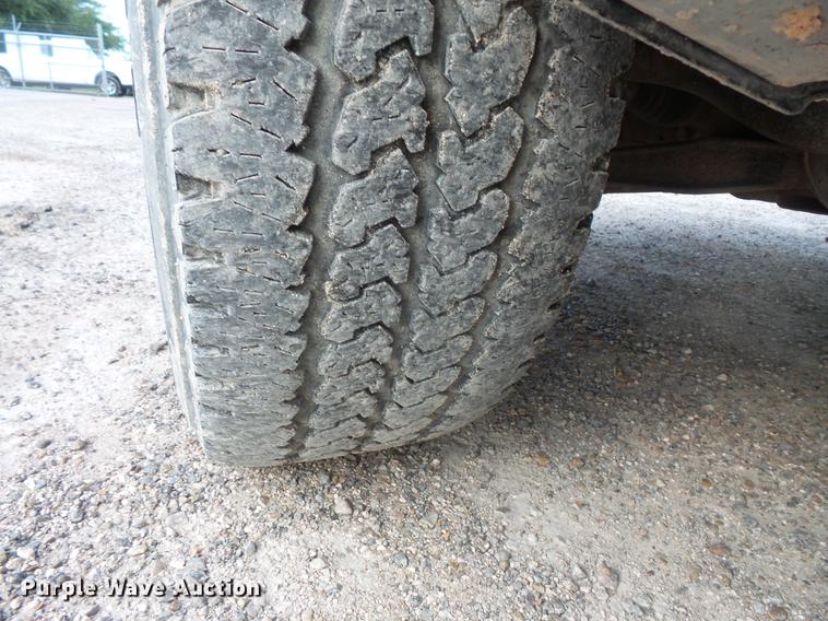 image for item DC1226 2012 Chevrolet Silverado 1500 Crew Cab pickup truck