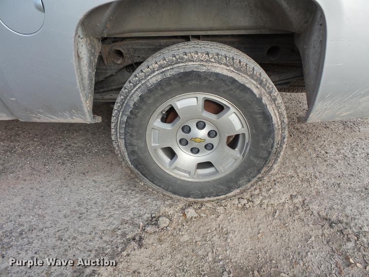 image for item DC1226 2012 Chevrolet Silverado 1500 Crew Cab pickup truck