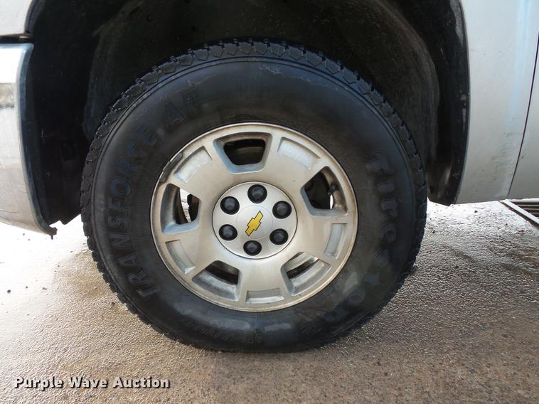 image for item DC1226 2012 Chevrolet Silverado 1500 Crew Cab pickup truck