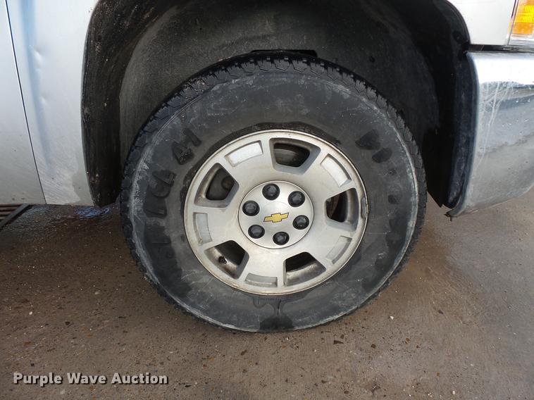 image for item DC1226 2012 Chevrolet Silverado 1500 Crew Cab pickup truck