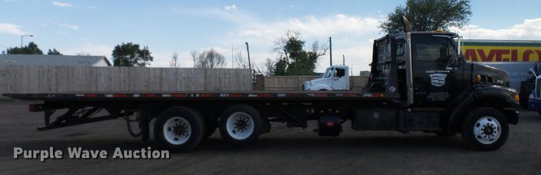 image for item DD8288 2000 Sterling L7500 rollback truck