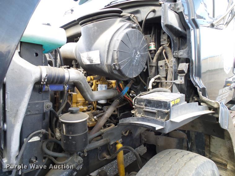 image for item DD8288 2000 Sterling L7500 rollback truck