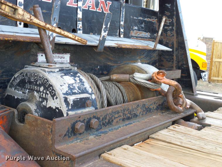 image for item DD8288 2000 Sterling L7500 rollback truck