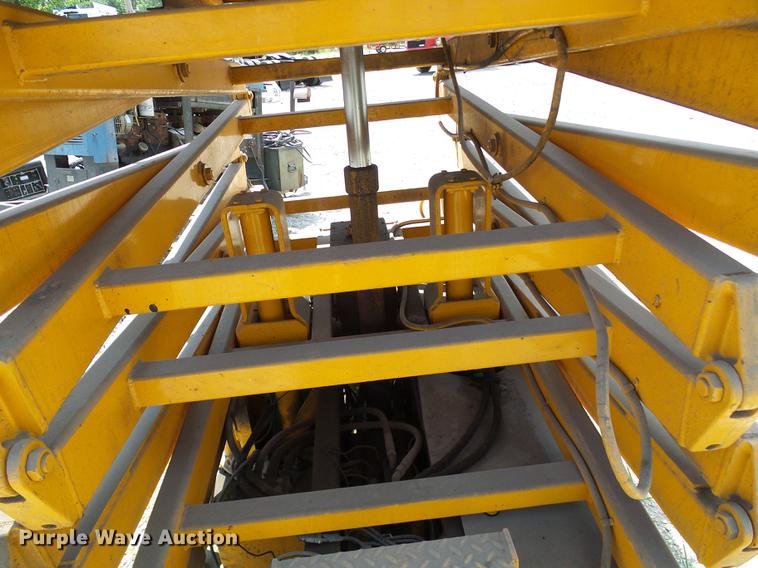 image for item DD8593 Flying Tiger 5001 scissor lift