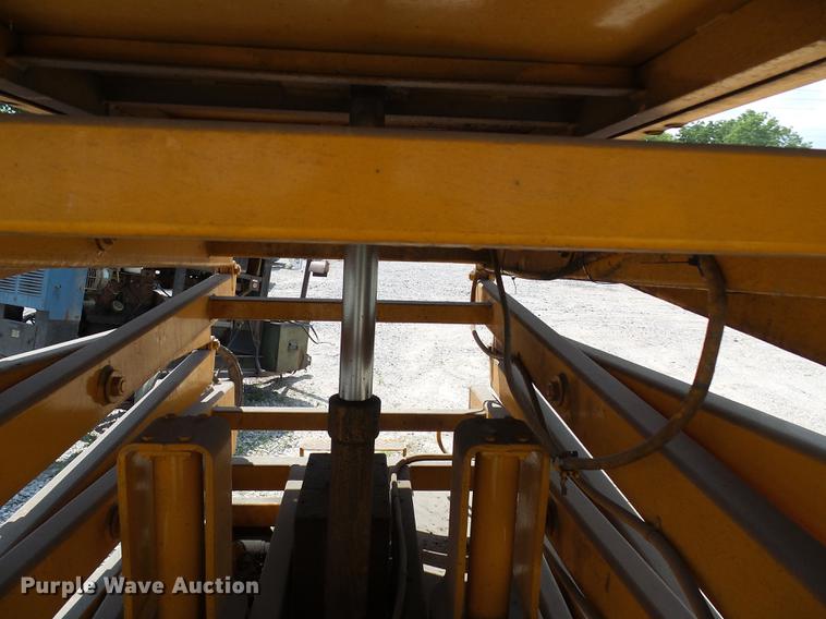 image for item DD8593 Flying Tiger 5001 scissor lift