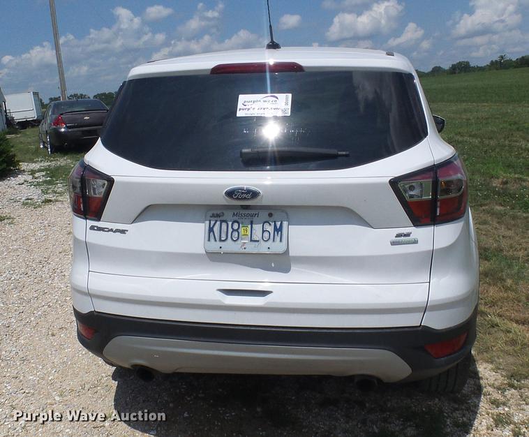 image for item DD8601 2017 Ford Escape SUV
