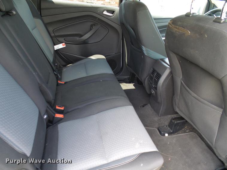 image for item DD8601 2017 Ford Escape SUV