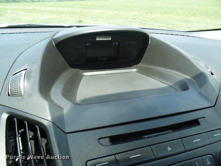 image for item DD8601 2017 Ford Escape SUV