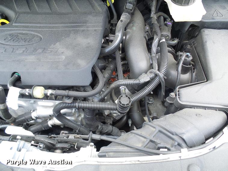 image for item DD8601 2017 Ford Escape SUV