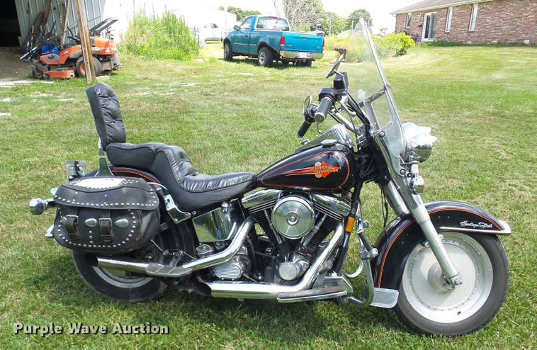 image for item DD8603 1993 Harley Davidson FLSTC Softtail motorcycle