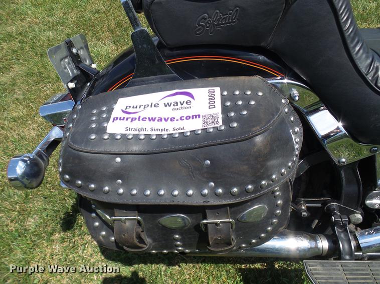 image for item DD8603 1993 Harley Davidson FLSTC Softtail motorcycle