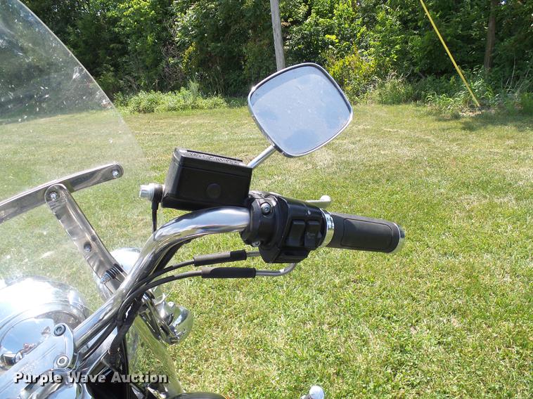 image for item DD8603 1993 Harley Davidson FLSTC Softtail motorcycle