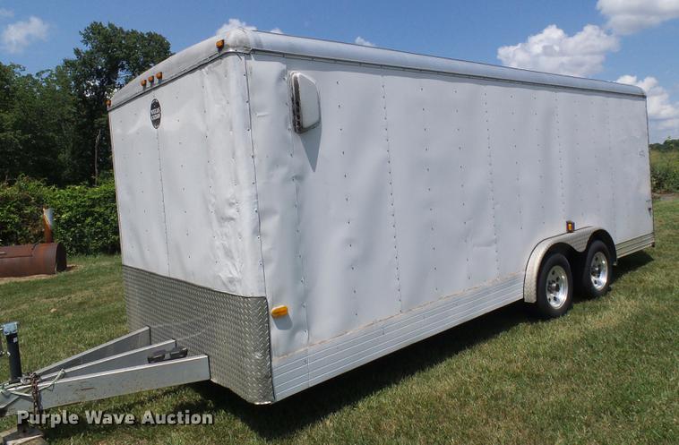 image for item DD8604 2001 Wells Cargo enclosed cargo trailer