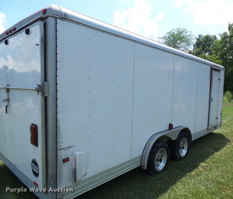 image for item DD8604 2001 Wells Cargo enclosed cargo trailer