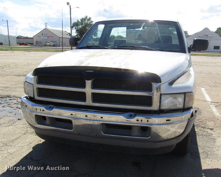 image for item DD8829 1995 Dodge Ram 1500 pickup truck
