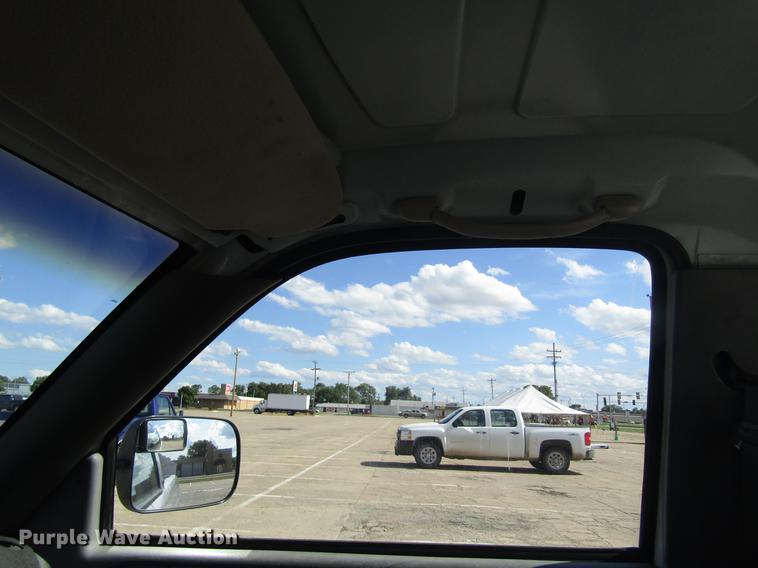 image for item DD8829 1995 Dodge Ram 1500 pickup truck