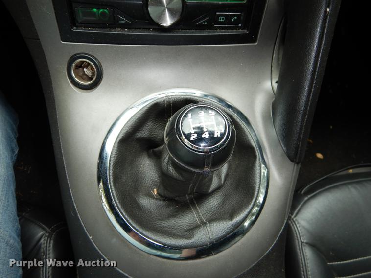 image for item DE1793 2006 Pontiac Solstice convertible