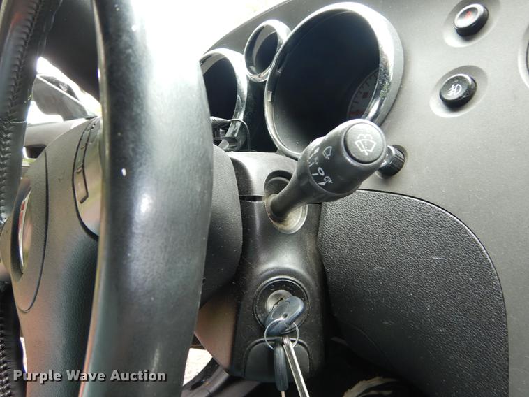 image for item DE1793 2006 Pontiac Solstice convertible