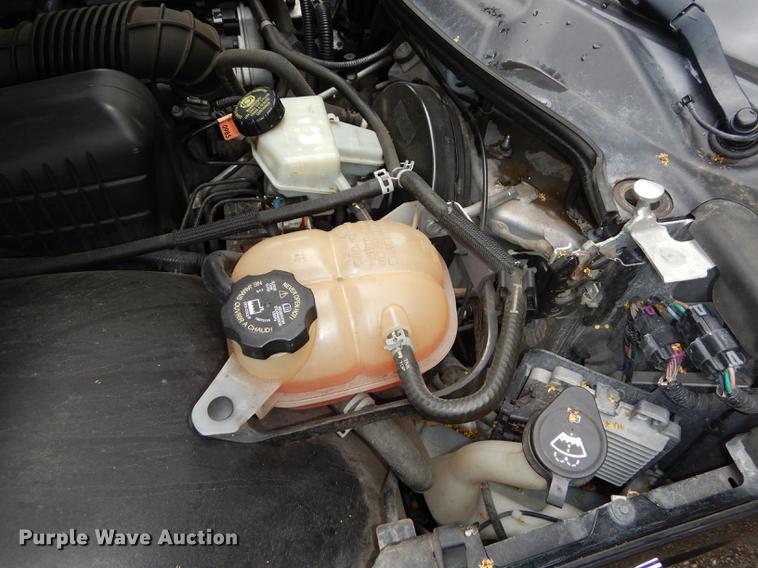 image for item DE1793 2006 Pontiac Solstice convertible