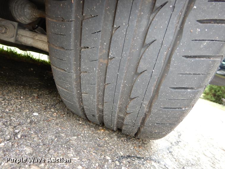 image for item DE1793 2006 Pontiac Solstice convertible