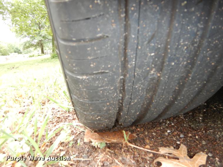 image for item DE1793 2006 Pontiac Solstice convertible