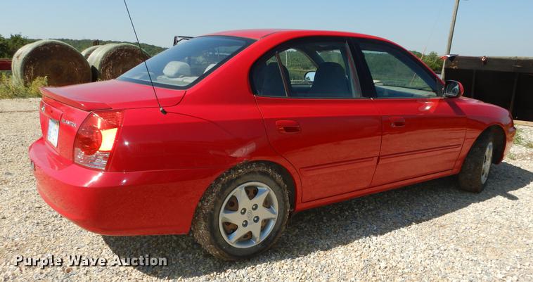 image for item DE1827 2004 Hyundai Elantra