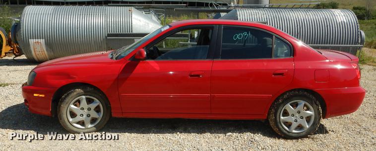 image for item DE1827 2004 Hyundai Elantra