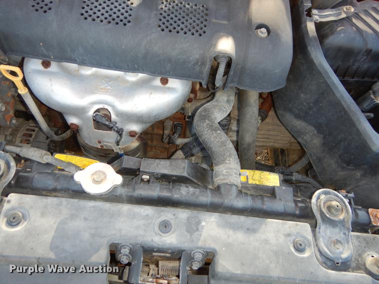 image for item DE1827 2004 Hyundai Elantra