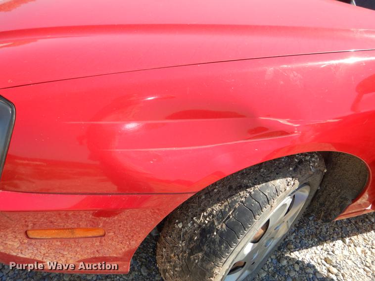 image for item DE1827 2004 Hyundai Elantra