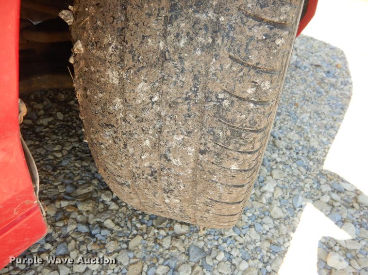 image for item DE1827 2004 Hyundai Elantra