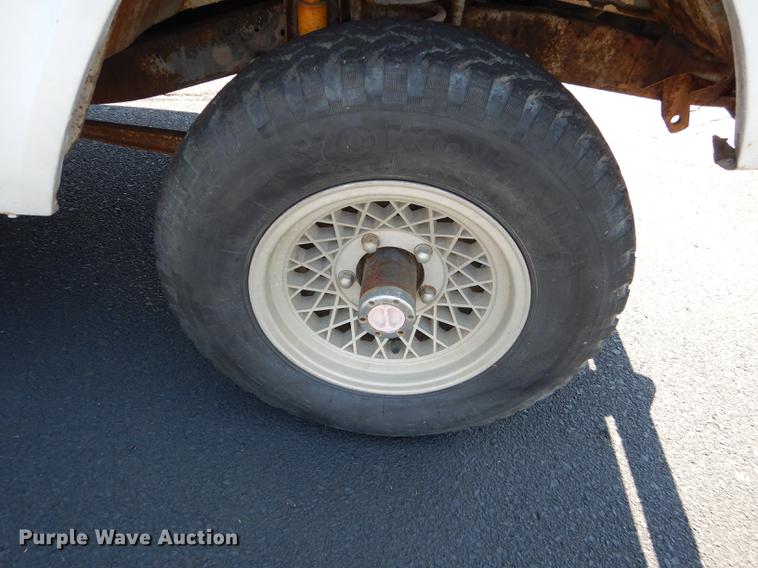 image for item DE1854 1969 Ford Bronco Sport SUV